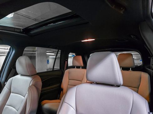 Used 2023 Honda Passport EX-L image 22