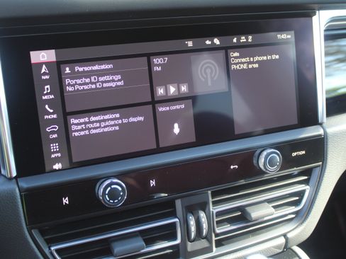 New 2026 Porsche Macan S AWD/4WD image 21