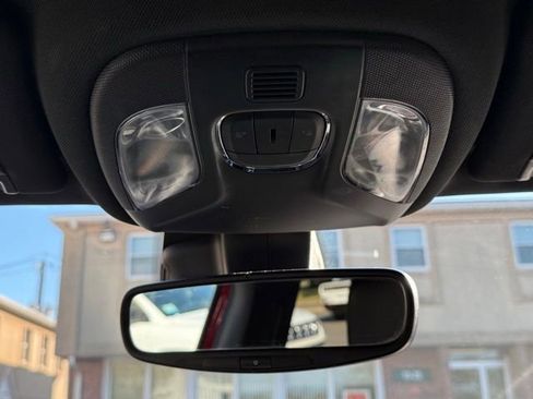 Certified 2022 Jeep Compass Limited image 36