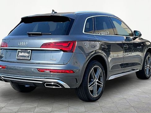 Used 2023 Audi Q5 e Premium Plus AWD/4WD image 2