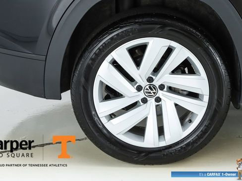 Used 2023 Volkswagen Atlas Cross Sport SE image 51