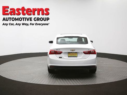Used 2023 Chevrolet Malibu LT FWD image 39