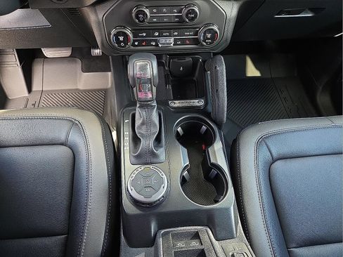 New 2025 Ford Bronco Outer Banks w/ Sasquatch Package AWD/4WD image 25
