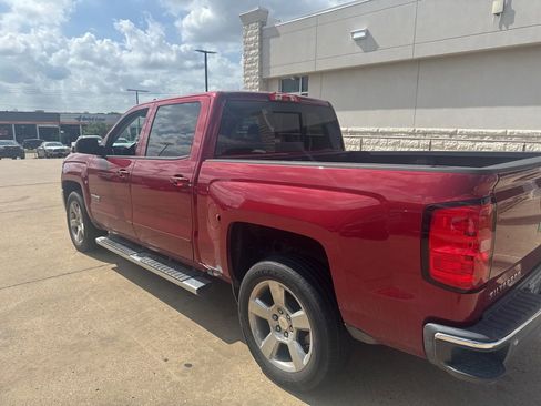 Used 2018 Chevrolet Silverado 1500 LT w/ Texas Edition image 6
