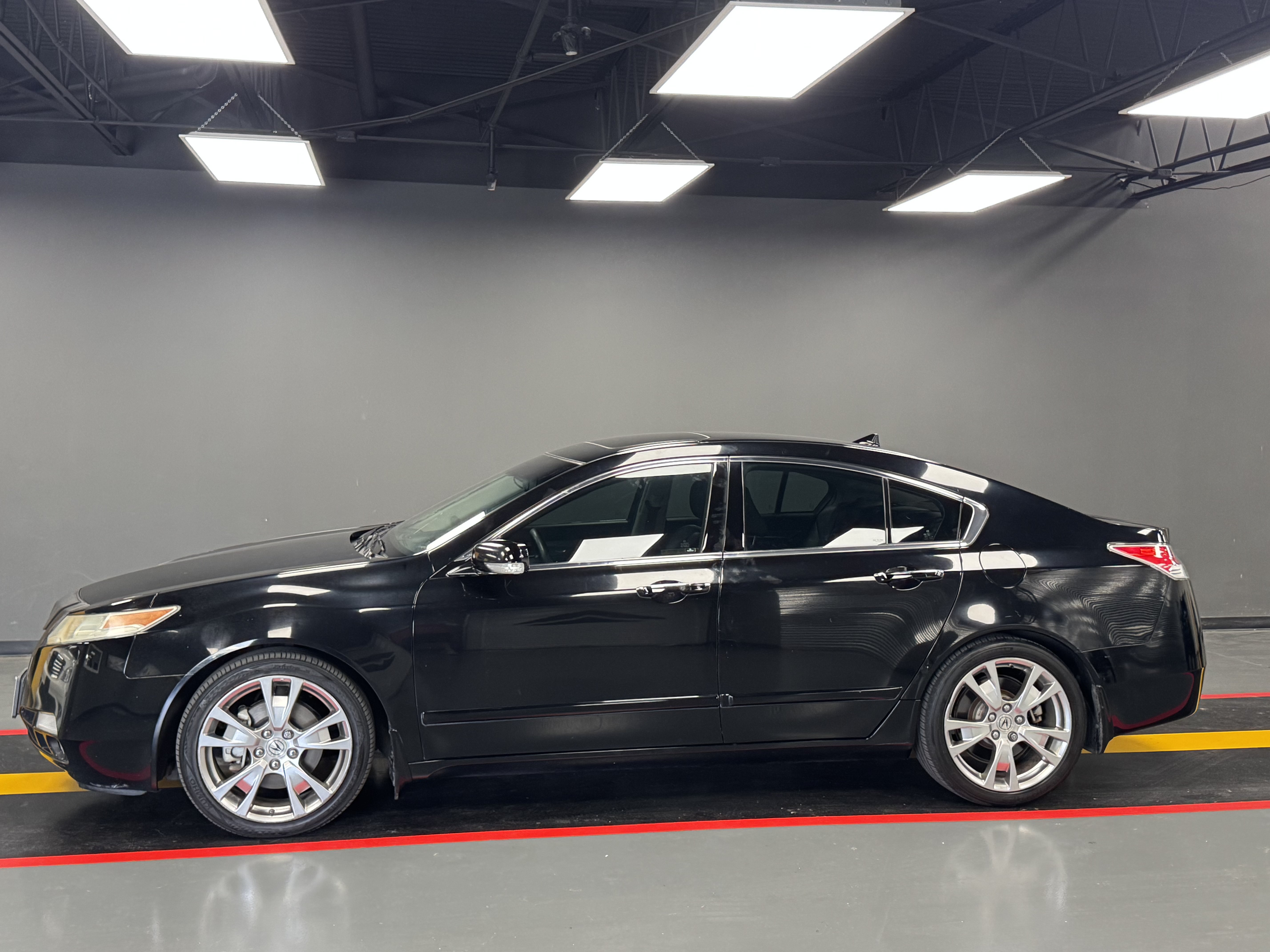 Used 2009 Acura TL w/ Technology Package AWD/4WD image 3