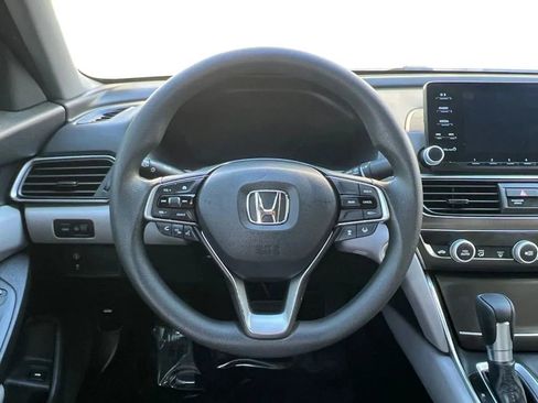 Used 2019 Honda Accord LX image 12