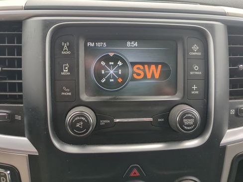 Used 2017 RAM 1500 Classic SLT AWD/4WD image 23
