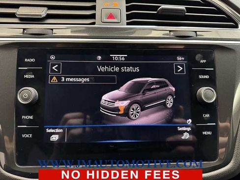 Used 2024 Volkswagen Tiguan SE image 28