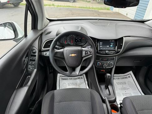 Used 2017 Chevrolet Trax LS w/ LPO, Protection Package AWD/4WD image 12