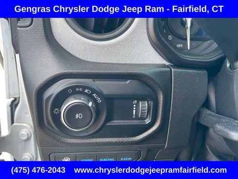 Used 2024 Jeep Wrangler Unlimited w/ Convenience Group AWD/4WD image 46