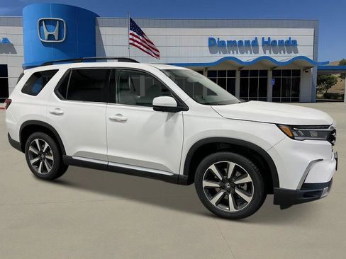 New 2025 Honda Pilot Elite image 9