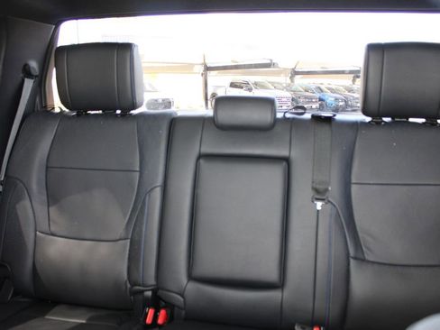 Used 2023 Toyota Tundra Platinum AWD/4WD image 58