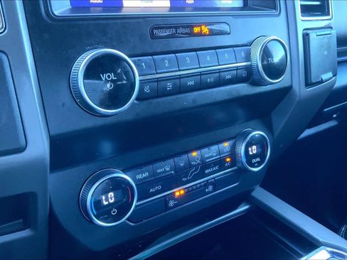 Used 2020 Ford Expedition XLT w/ Equipment Group 201A image 34