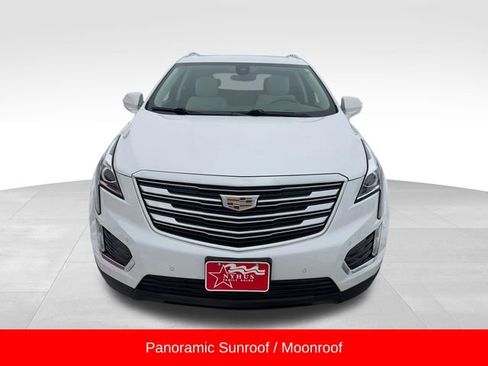 Used 2019 Cadillac XT5 Luxury image 2