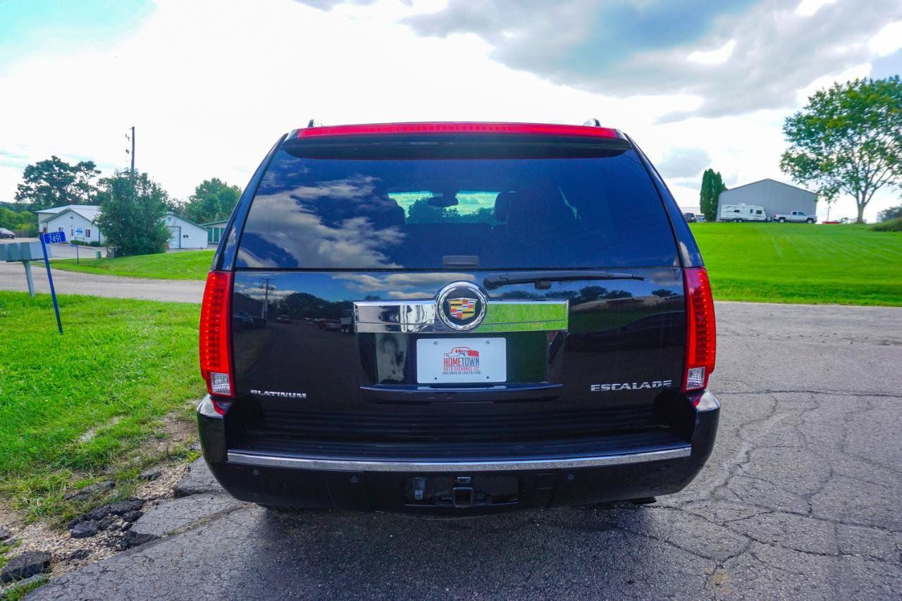 Used 2008 Cadillac Escalade AWD image 4