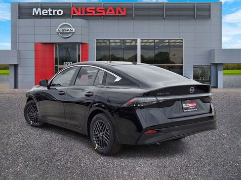 New 2026 Nissan Sentra SV w/ Floor Mat Package image 4