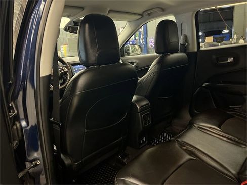 Used 2018 Jeep Compass Latitude w/ Popular Equipment Group image 16