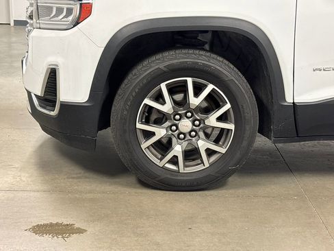 Used 2020 GMC Acadia SLE AWD/4WD image 11