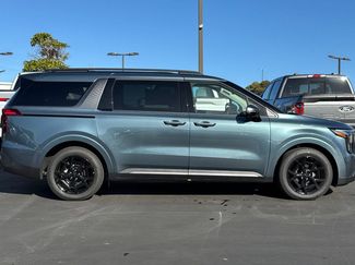 New 2026 Kia Carnival SX Prestige video 3