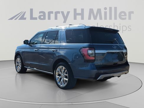 Used 2018 Ford Expedition Platinum AWD/4WD image 3