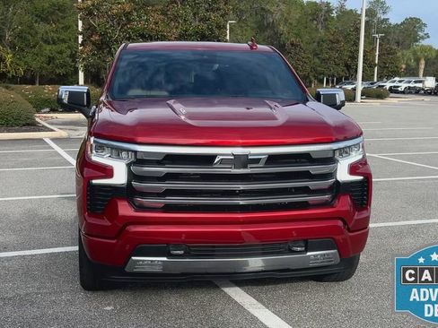 Used 2023 Chevrolet Silverado 1500 High Country w/ Technology Package image 3