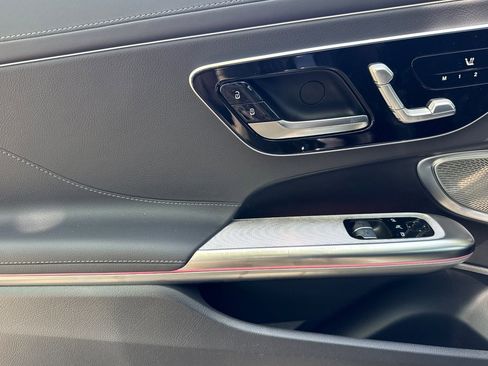 New 2026 Mercedes-Benz CLE 450 4MATIC Coupe image 13