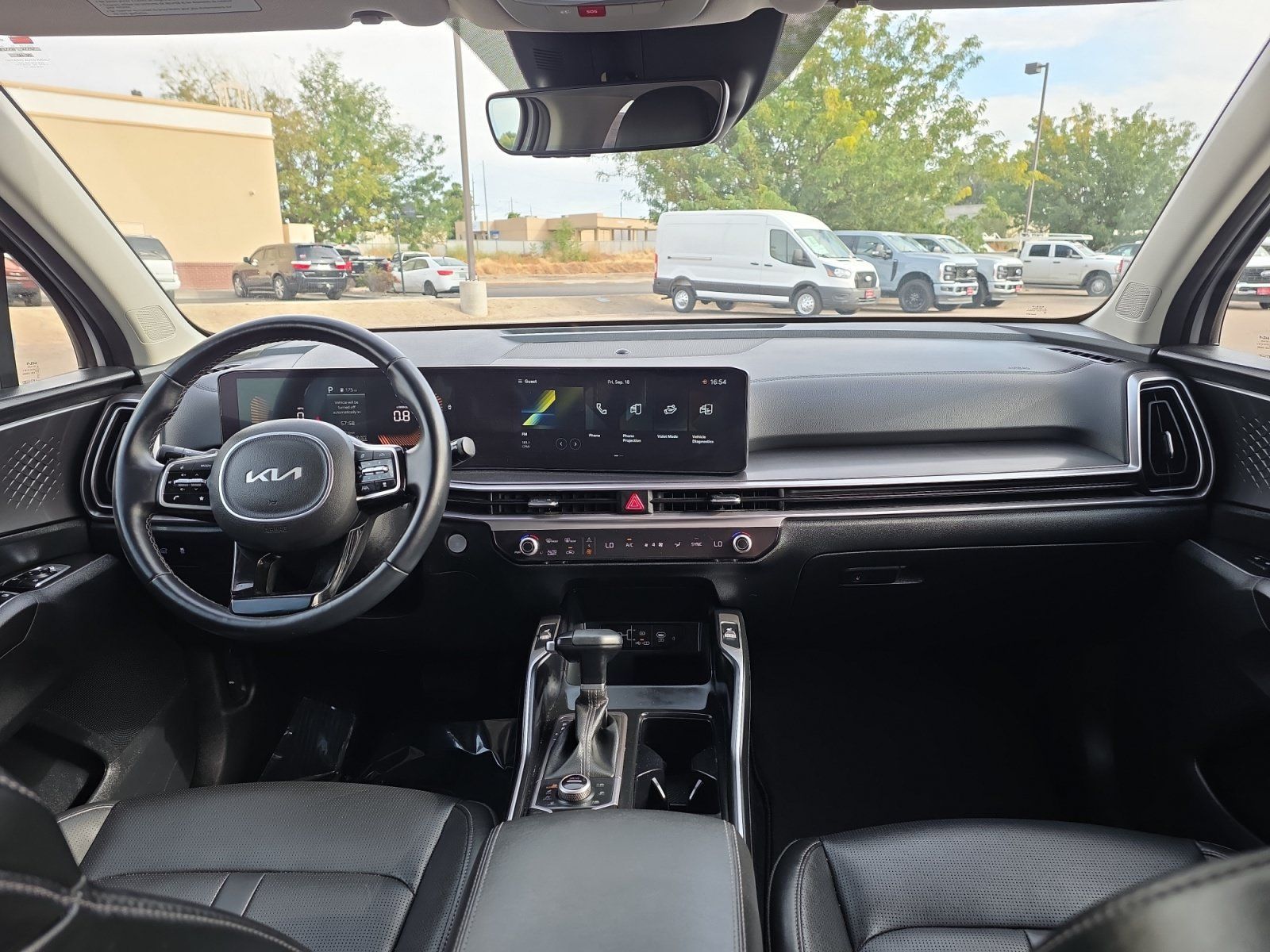 Used 2025 Kia Sorento EX AWD/4WD image 17