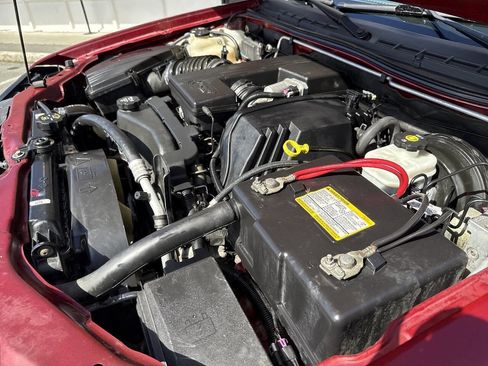 Used 2005 Chevrolet Colorado LS AWD/4WD image 15