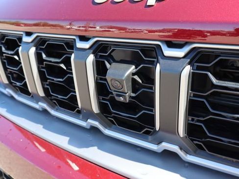 New 2026 Jeep Grand Cherokee L Limited AWD/4WD image 8