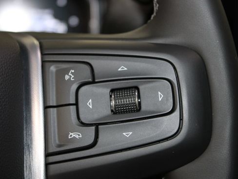 Used 2025 GMC Sierra 1500 SLE AWD/4WD image 46