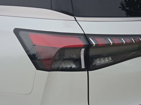 Certified 2025 INFINITI QX80 Sensory AWD/4WD image 33