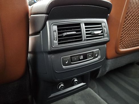 Used 2018 Audi Q7 3.0T Premium Plus w/ Premium Plus Package image 24