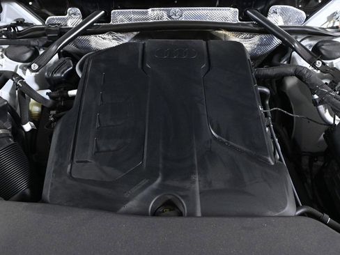 Certified 2025 Audi Q5 Premium w/ Convenience Package image 22