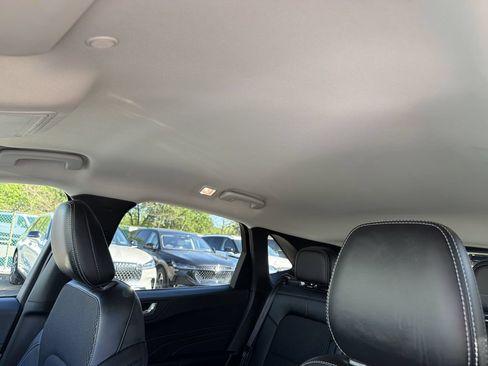 Used 2025 Ford Escape SE FWD image 29