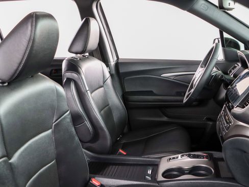 Used 2023 Honda Passport EX-L image 28