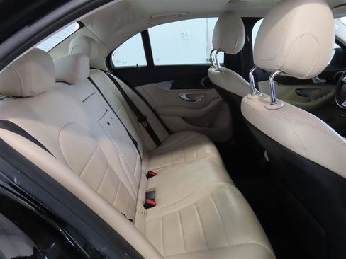 Used 2018 Mercedes-Benz C 300 C 300 image 32