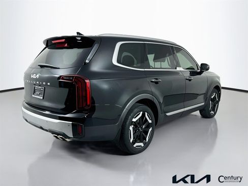 Certified 2024 Kia Telluride S w/ S Sunroof Package FWD image 5
