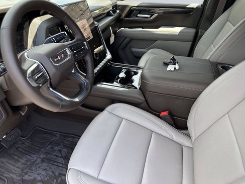 New 2026 GMC Yukon Elevation RWD image 10