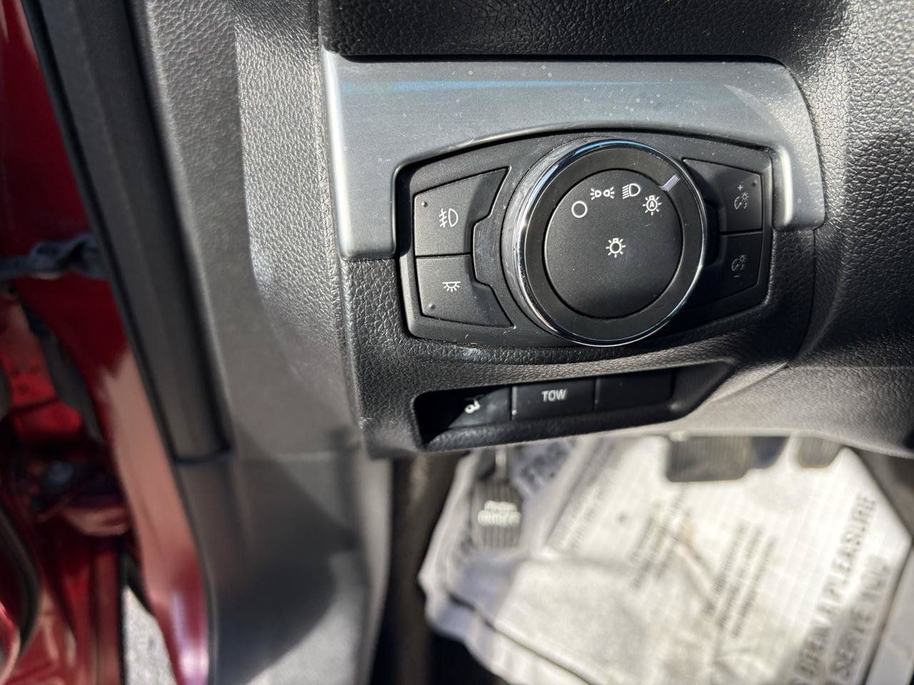 Used 2016 Ford Explorer Sport w/ Equipment Group 401A AWD/4WD image 14