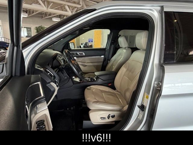 Used 2018 Ford Explorer Limited FWD image 14