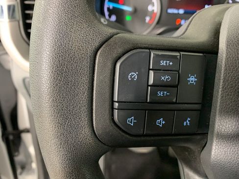 Used 2023 Ford F150 XLT w/ Trailer Tow Package image 19