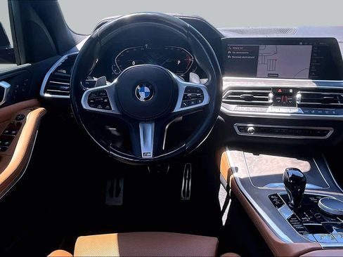 Used 2022 BMW X5 sDrive40i w/ M Sport Package RWD image 5