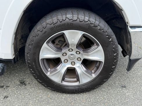 Used 2020 RAM 1500 Laramie AWD/4WD image 4