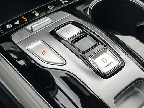 Used 2024 Hyundai Tucson Limited image 29