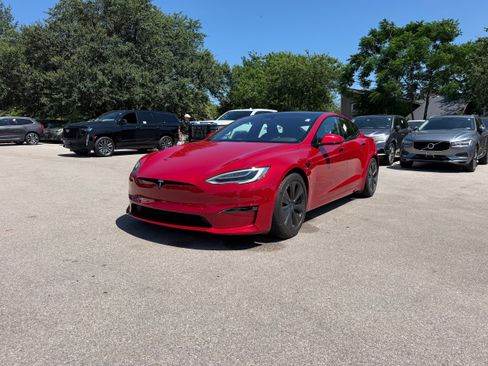 Used 2021 Tesla Model S Long Range AWD/4WD image 2