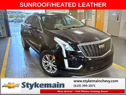 Used 2021 Cadillac XT5 Premium Luxury FWD image 1