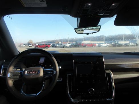 New 2026 GMC Yukon Elevation w/ Elevation Premium Package image 14