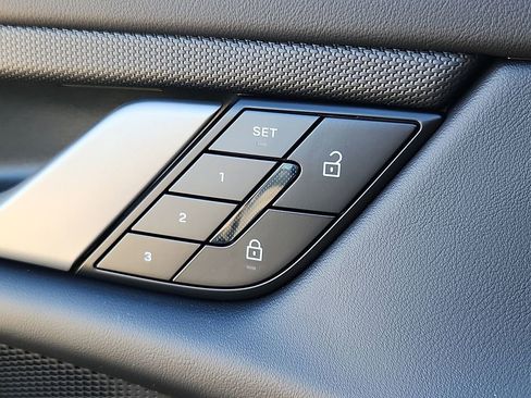 New 2026 Porsche Taycan image 20