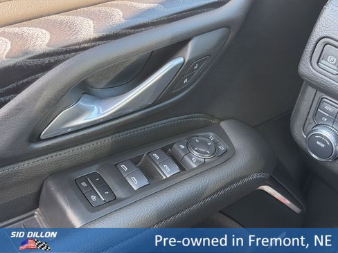 Certified 2024 GMC Yukon Denali w/ Advanced Technology Package image 17