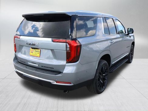 New 2026 GMC Yukon Elevation w/ Elevation Premium Package AWD/4WD image 7